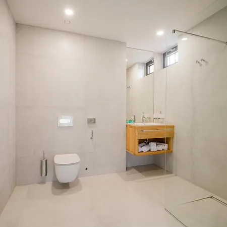 Oliveto View And Pool Villa *